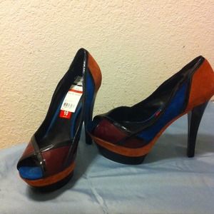 !!!!!REDUCED!!!!!!! 5  in Jessica Simpson