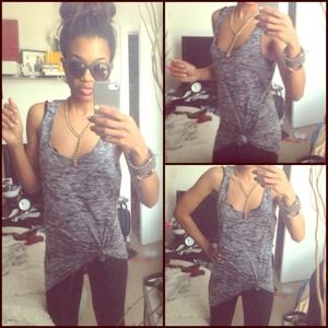 Forever 21 Tops - 🚫Sold🚫Grey acid wash tunic*can be in tied*f21 Forever 21 Tops - 🚫Sold🚫Grey acid wash tunic*can be in tied*f21