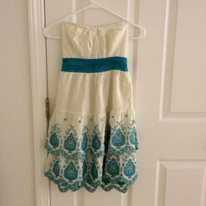 Nice Tiffany green dress