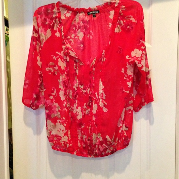 ☀☀sold☀☀Vibrant top
