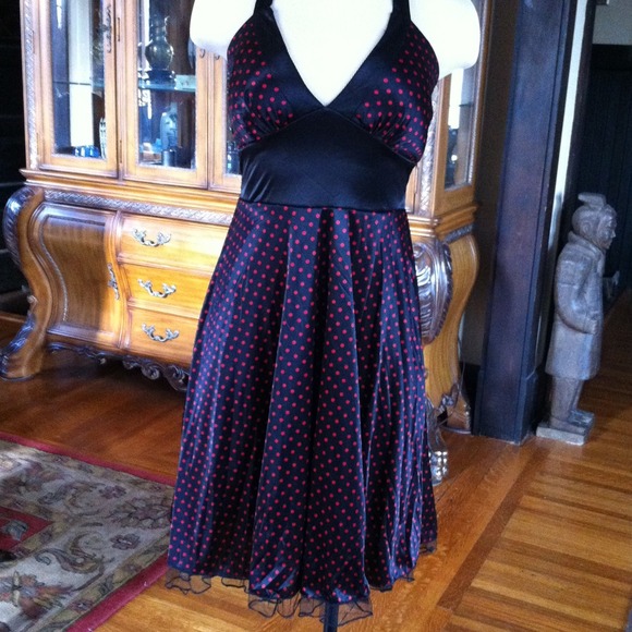 Dress bundle w/2 other dresses