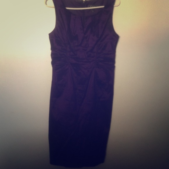Purple sort of shiny dress ! - Picture 1 of 3