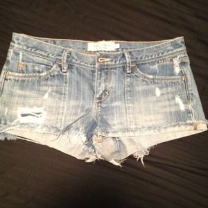Size 2 Abercrombie jean short and eyeshadow