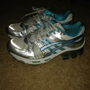 🎈🎈🎈price drop🎈🎈🎈Running sneakers