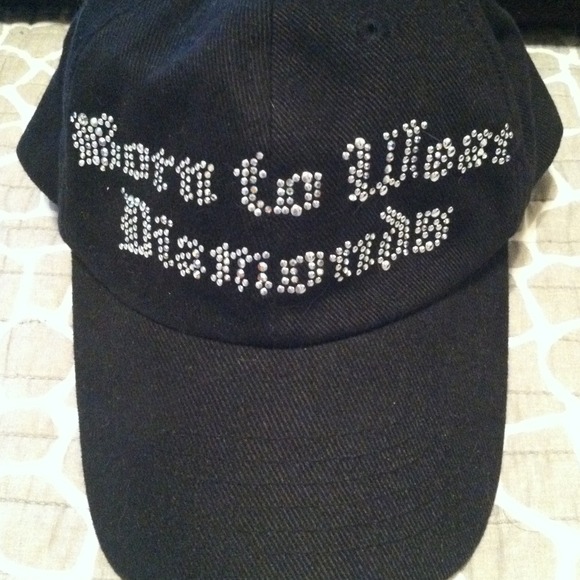 "Born to Wear Diamonds" black ball cap