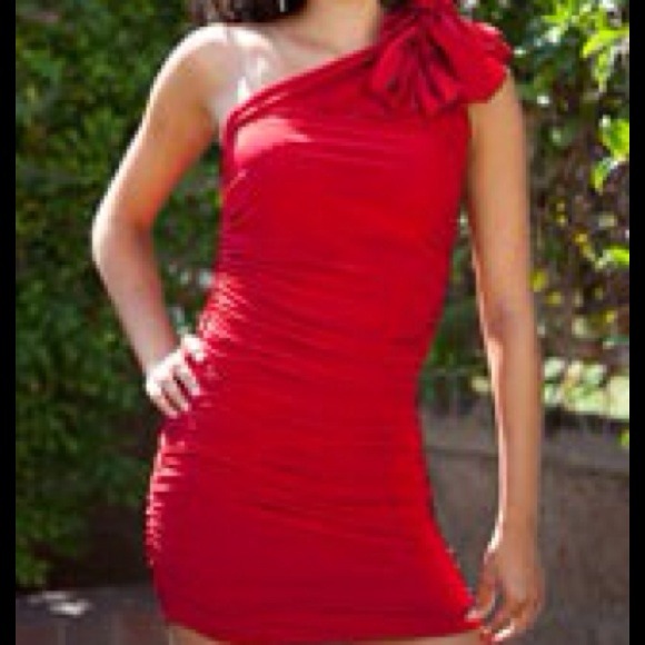 🎉HOST PICK🎉 Multiway Fuchsia Dress - Picture 4 of 4