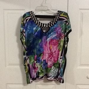 Multi-color v neck top