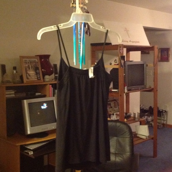 Top - Picture 2 of 2