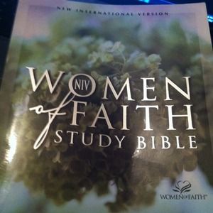 Christian Books Bundle