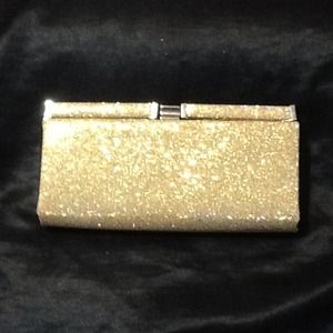 Gold clutch