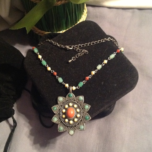 Necklace💥sold💥