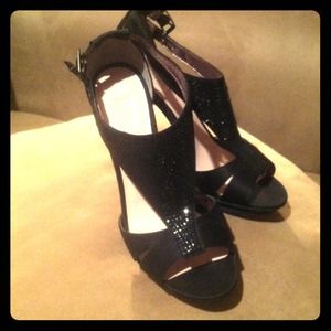 Black Glint pumps