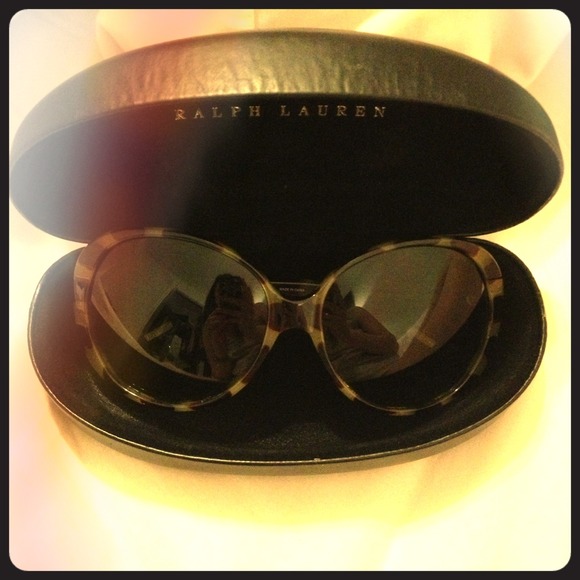 Ralph Lauren tortoise sun glasses