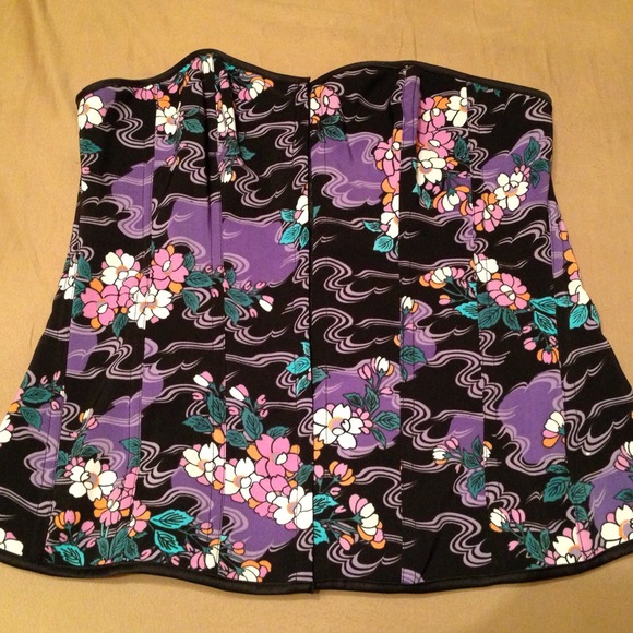 Corset style tube top. NWOT. Never worn.