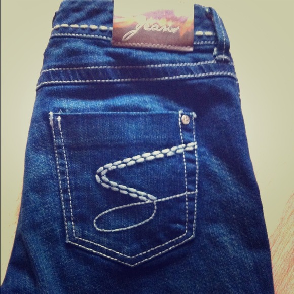 Reserved for kstallman1013 Seven Skinny Jeans!!:)