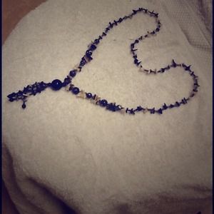 Bracelet and necklet
