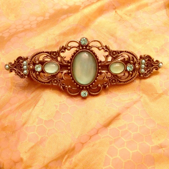 Vintage turquoise hair clip