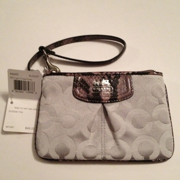 Sold...New authentic coach wristlet - Picture 1 of 3