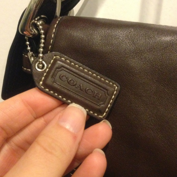 ☀REDUCED☀ Authentic Coach Bag. - Picture 3 of 4