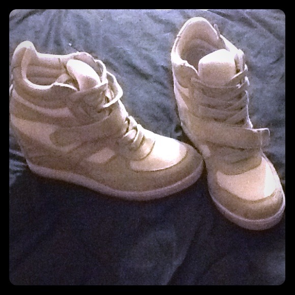 Sneaker Wedges @gr8soul