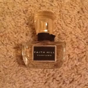 Faith Hill Perfume NEW! HOLD