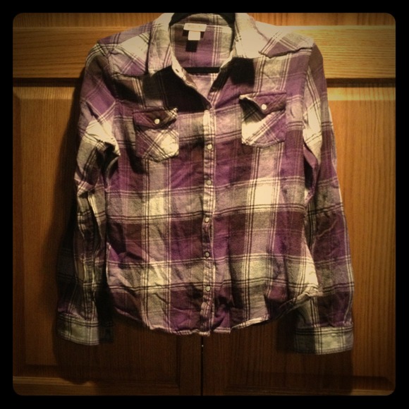 Sold in bundle - Plum Plaid Flannel Shirt