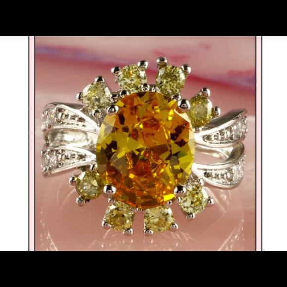 Ring - Picture 1 of 3