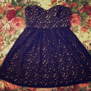 REDUCED!🌸Black Dress