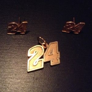 Reserved for @purplefusia Jeff  Gordon 14k gold