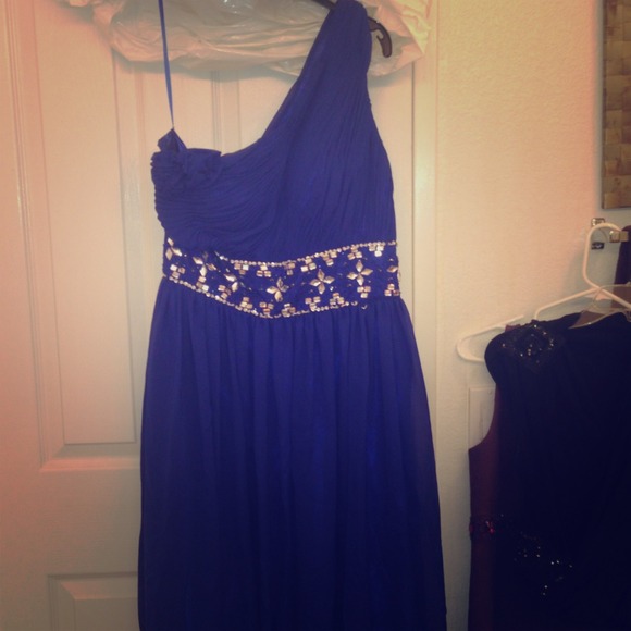 One should gown