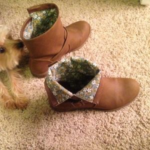 Get ready for the spring with low cut boots