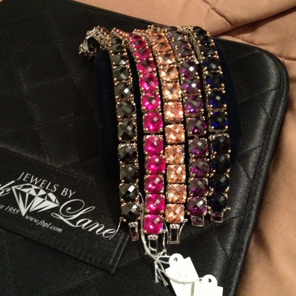 🌹BOGO @50%OFF 🌹Genuine CZ gemstone bracelet 🍒🍒