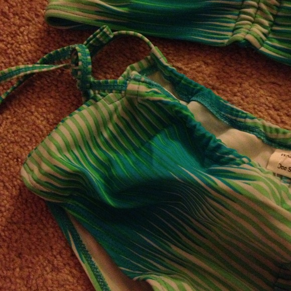 Bikini two piece - Picture 2 of 3