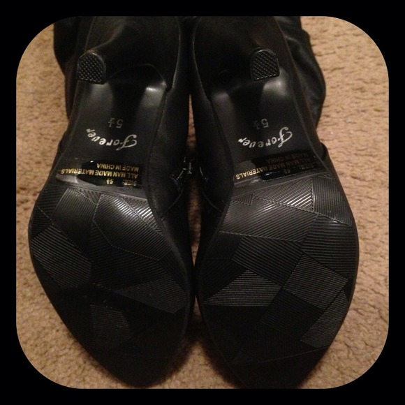 SOLD ✋ - Picture 2 of 2