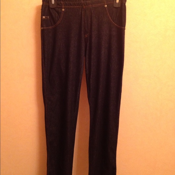 🔴SOLD Denim looking leggins
