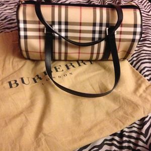 Burberry round bag!