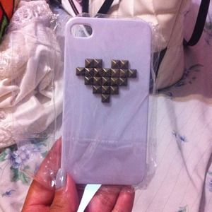 ❌SOLD❌Heart Studded IPhone 4/4s Case