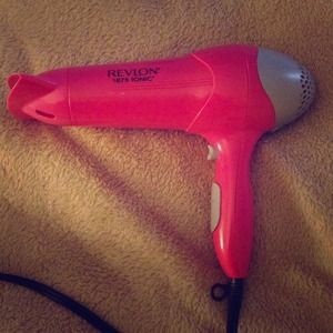 Revlon 1875 Ionic Blow Dryer