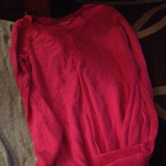 Shirts - Picture 3 of 4