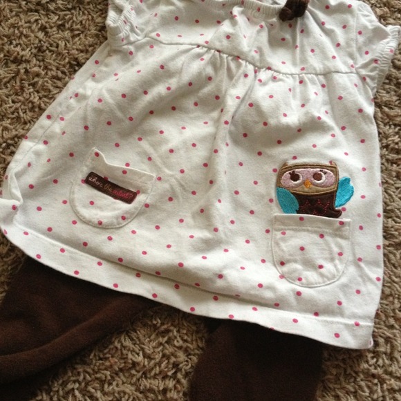 SOLD*Little girls clothes 6-9 months - Picture 3 of 4
