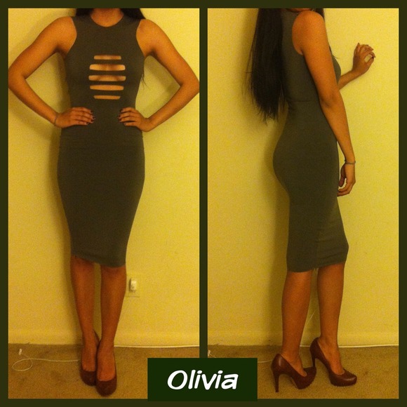 Olivia Dress - Picture 1 of 1