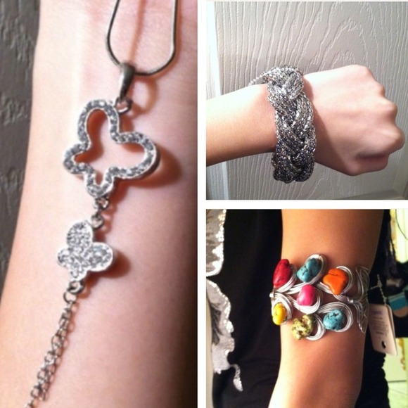 reduced!bundle of three jewerly pieces