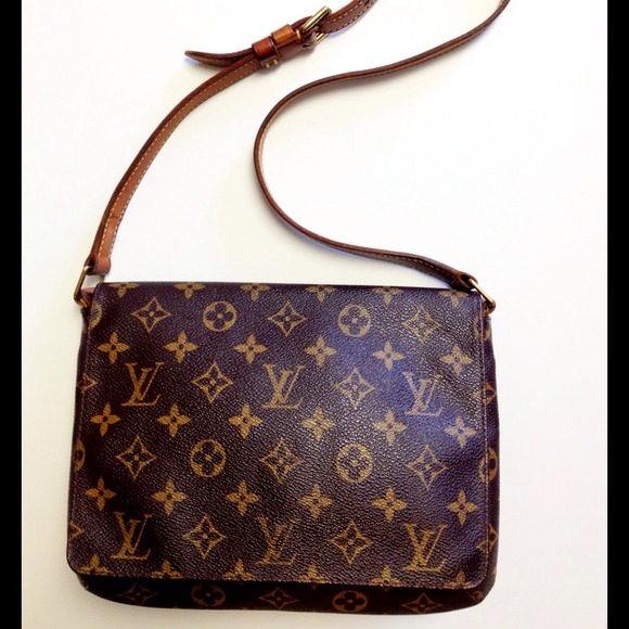 📛Authentic Louis Vuitton Monogram Musette Tango
