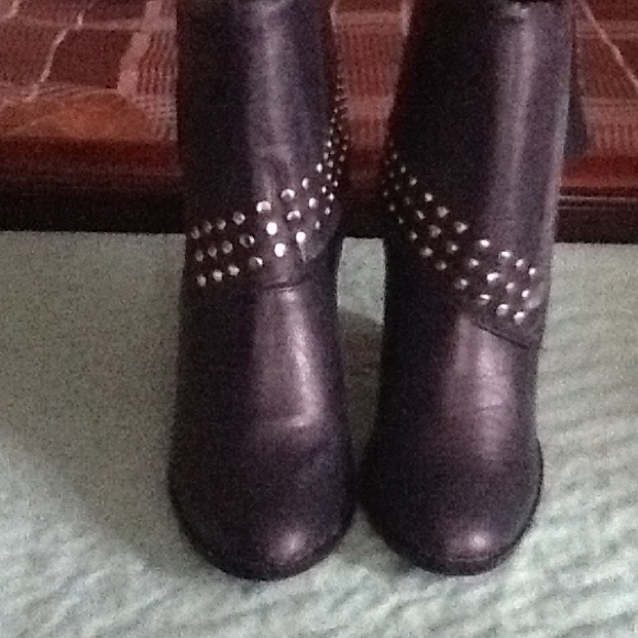 SOLD - Picture 2 of 4