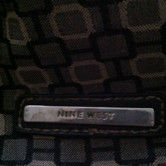 Purse - Picture 2 of 2