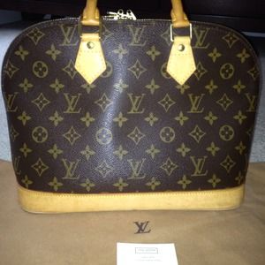Louis Vuitton Monogram Alma. Authentic.