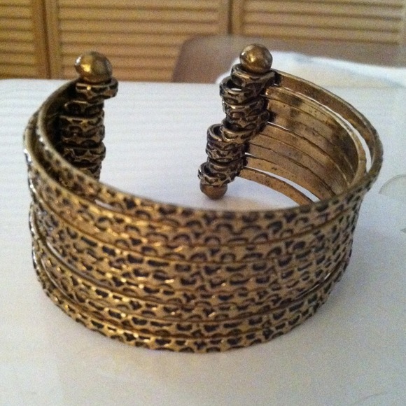 BCBG Jewelry - Ladies BCBG Cuff Bangle Bracelet