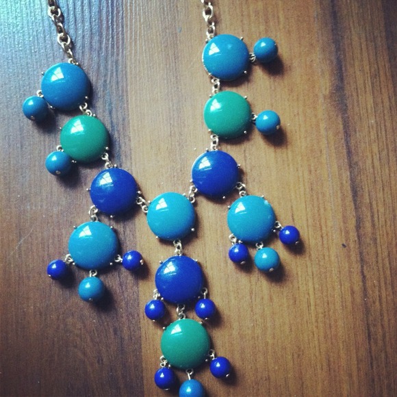 bubble necklace w/ matching earrings