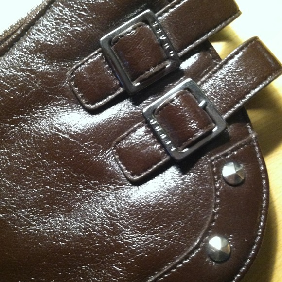 Handbag - Picture 3 of 4