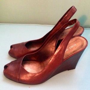 Nine West Chocolate Brown Slingbacks